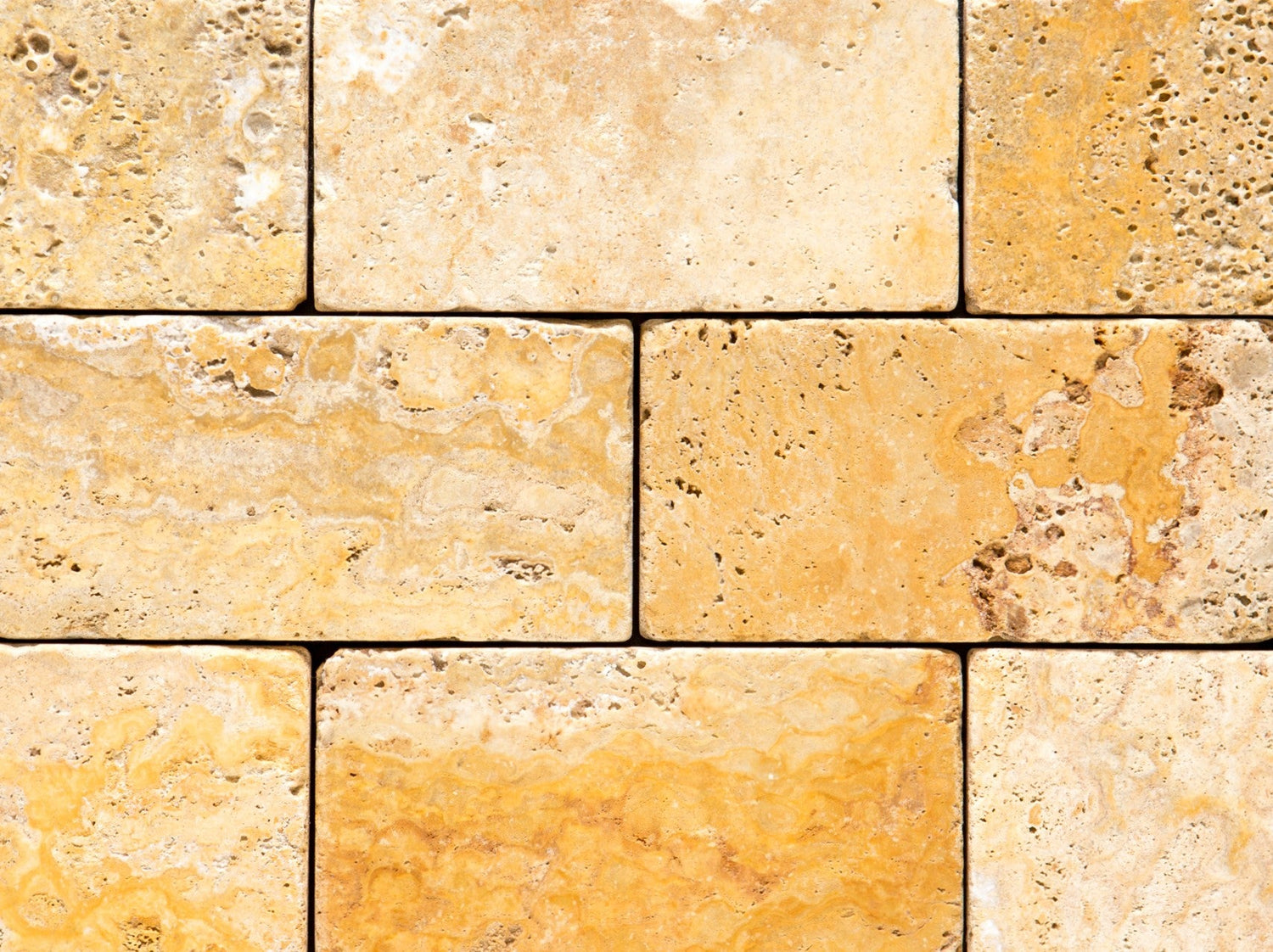 GOLD TRAVERTINE - Mosaic tiles.