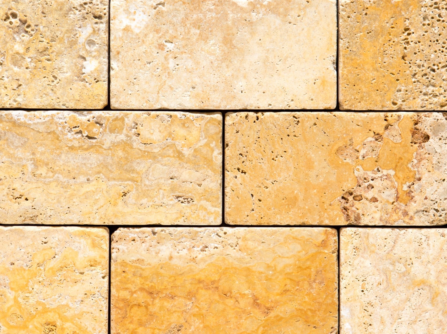 GOLD TRAVERTINE - Mosaic tiles.