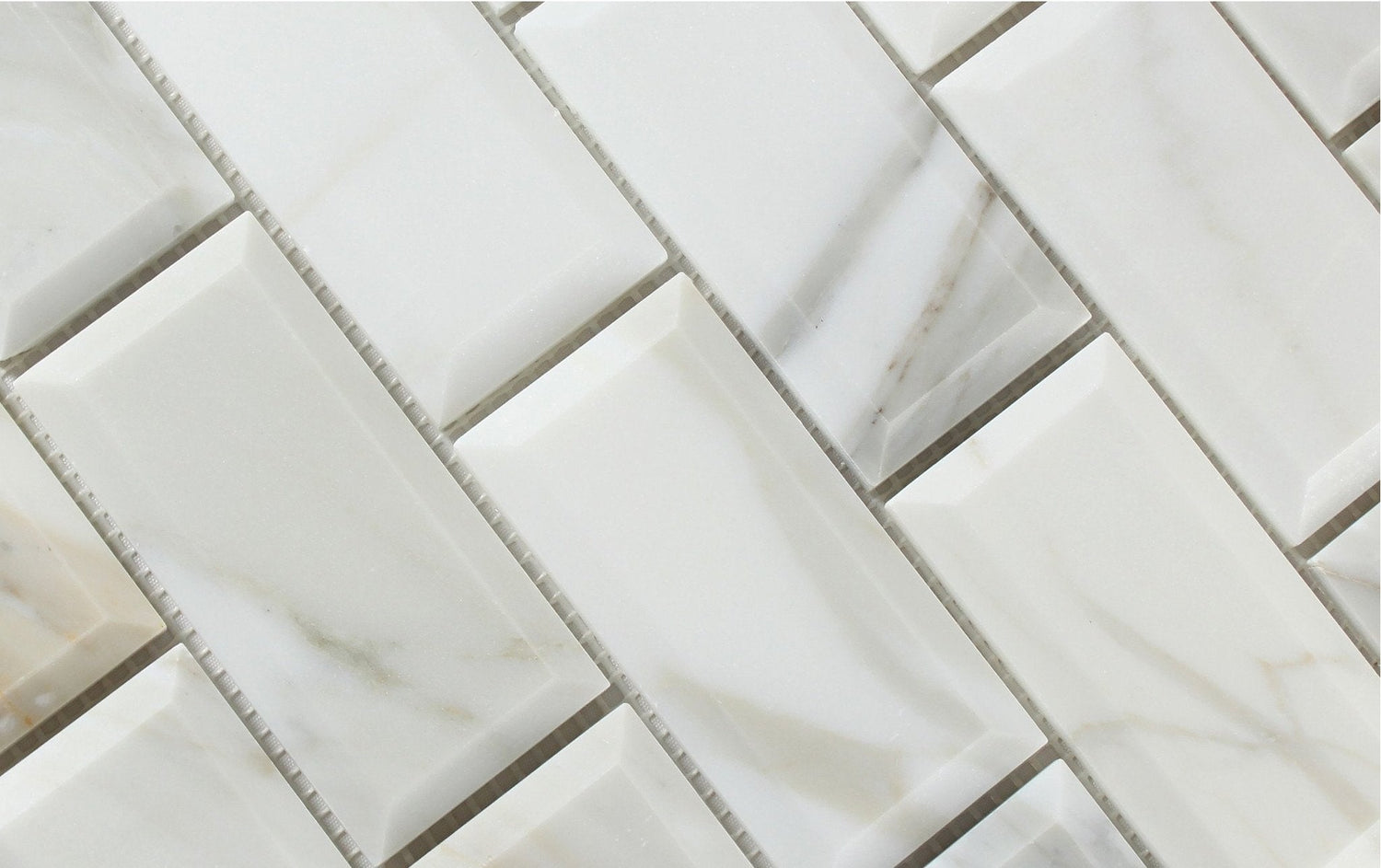 CALACATTA GOLD - Mosaic Tiles.