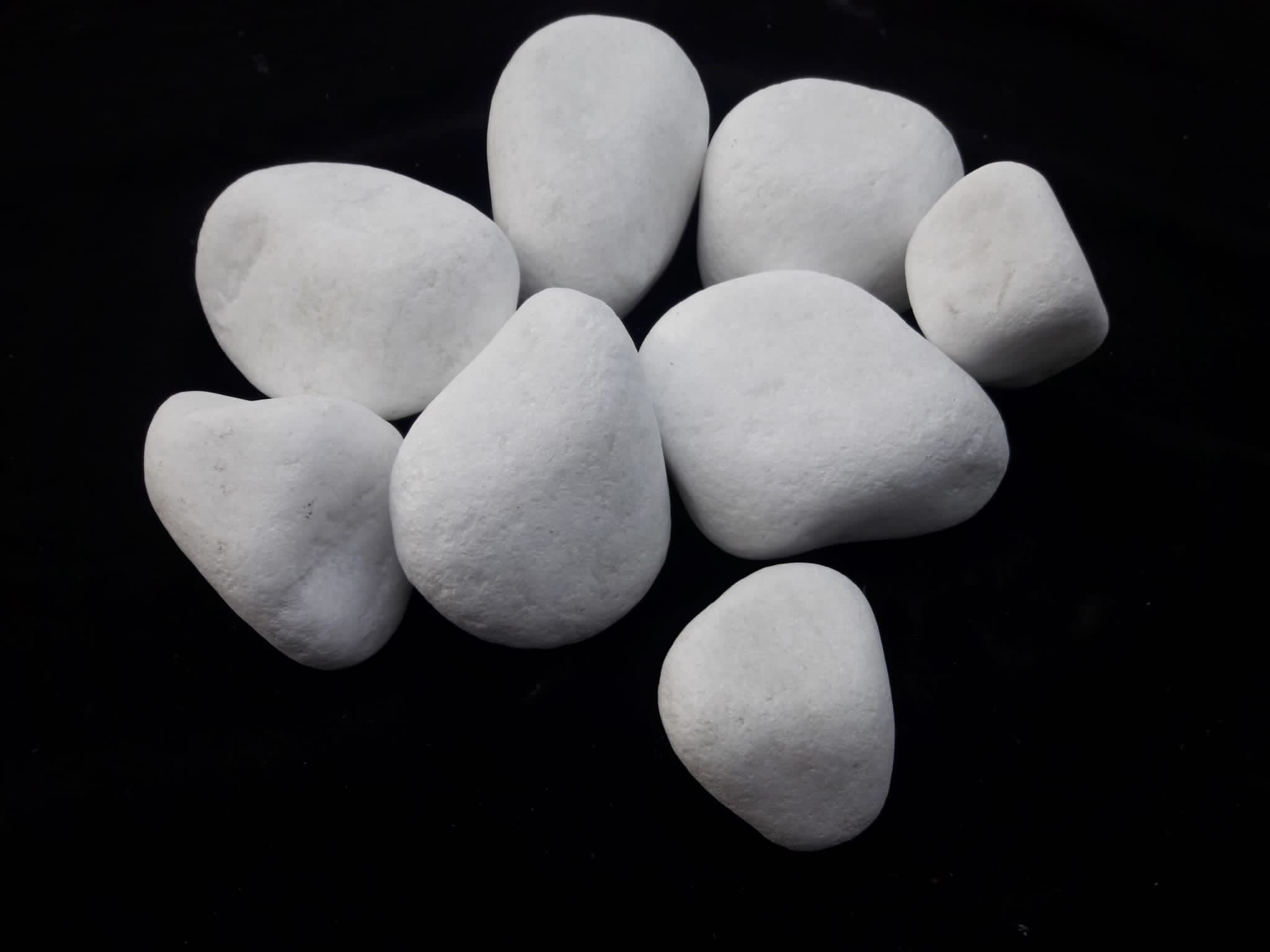 White Rainforest Pebble Stones 1 to 2 inches - 3000 LBS