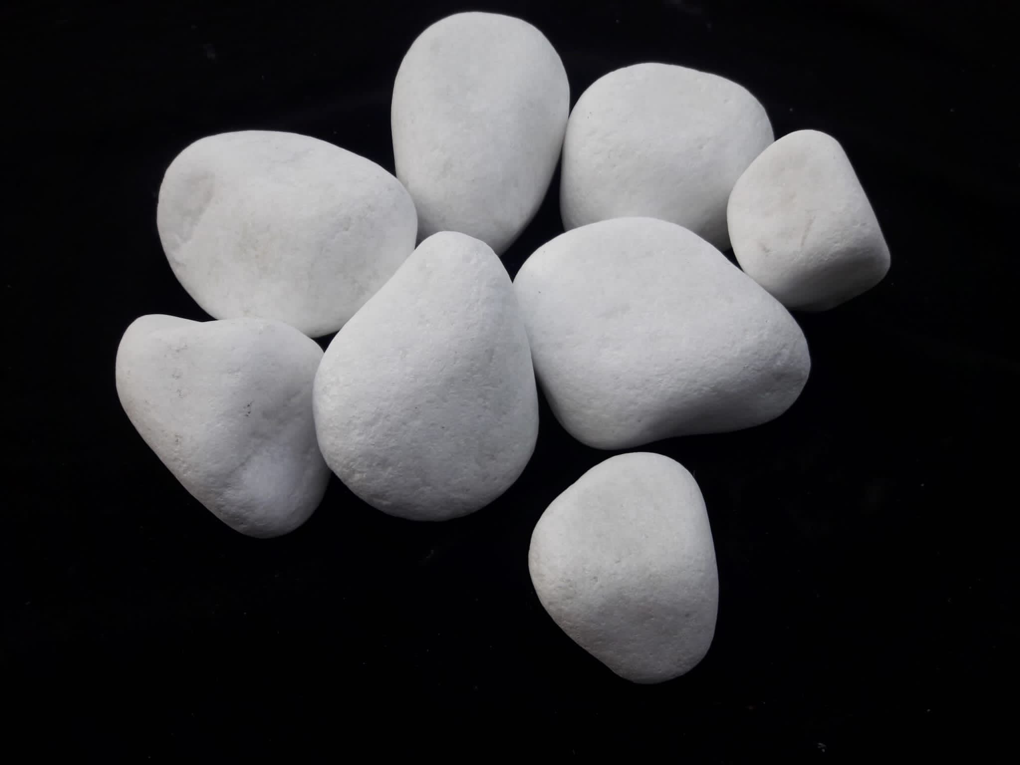 White Rainforest Pebble Stones  2 to 3 inches - 1000 LBS