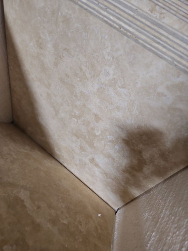 18 x 18 Filled & Honed Light Cream Travertine Tile - MosaicBros.com